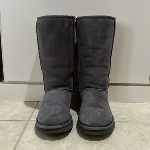 Ugg Classic boot tall grey W7